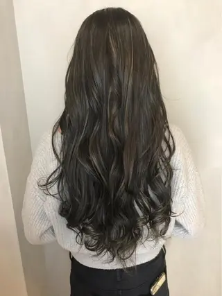 ロング カラー BROCANTE立川 karasawa.nのヘアスタイル