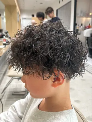 パーマ メンズ 🐲ツイスパ🐲 フェード/龍のヘアスタイル