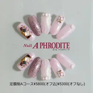 ネイル Nail  Aphroditeのネイルデザイン