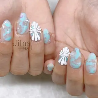 ネイル JiIna nailのネイルデザイン