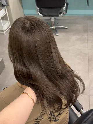 セミロング kyon🎀 透明感カラー/西梅田のヘアスタイル