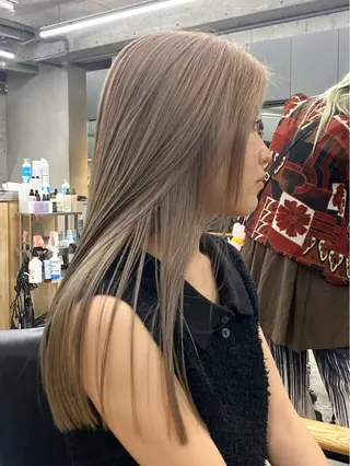 ロング カラー 村田 りょうやのヘアスタイル