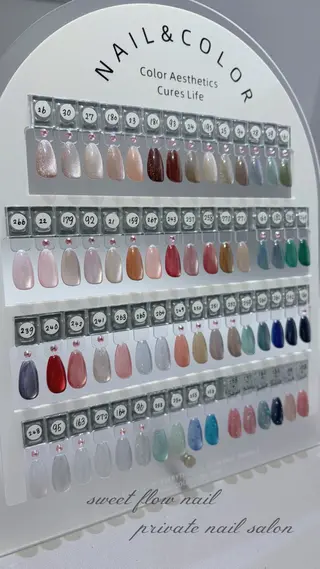ネイル sweet flow nailのネイルデザイン