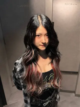 ロング 🐺新宿manabu カットモデルエクステのヘアスタイル