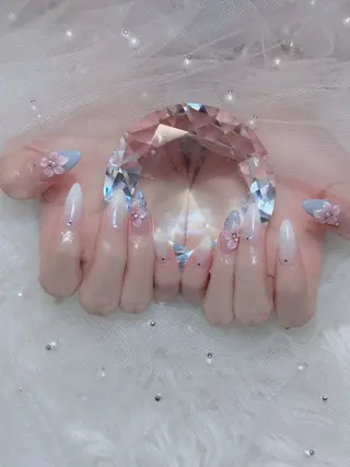 ネイル Lumi Shinokuboのネイルデザイン