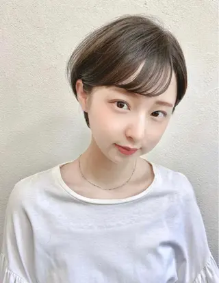 ショート カラー 🦋透明感カラー🦋 なつやのヘアスタイル