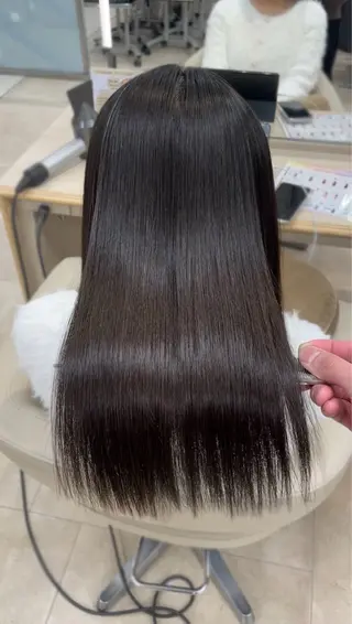 ロング シャドウパーマ／骨格 矯正カット　トモキのヘアスタイル