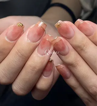 ネイル Queens ひなのネイルデザイン