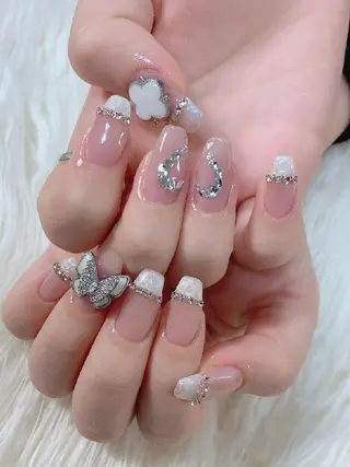 ネイル ･:*+.✳︎˚✧₊ MAKI NAILのネイルデザイン