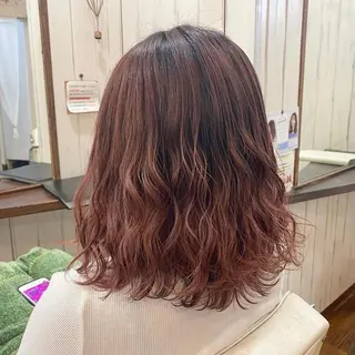 ミディアム LUSTY 長井明里のヘアスタイル
