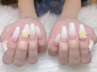 ネイル Rei _Nail 新宿のネイルデザイン