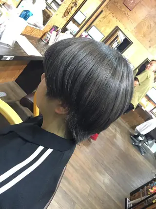 ショート カラー IwAsh大和駅前店 河野亜里香のヘアスタイル