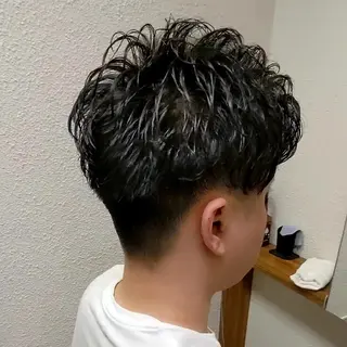 ショート パーマ メンズ 🏝川津瑛二🧖♀ 極上パーマ&カラー⭕のエステ・リラクイメージ