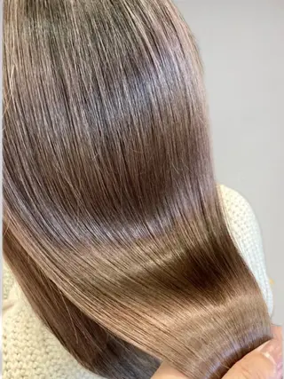 サロン ド ソワのヘアスタイル