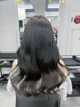 ロング カラー 💜りさ💜 横浜/透明感️🪽のヘアスタイル