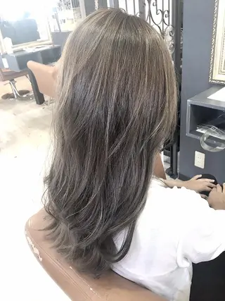 ミディアム カラー パーマ 小顔カット✨ 透明感カラー/村上のヘアスタイル