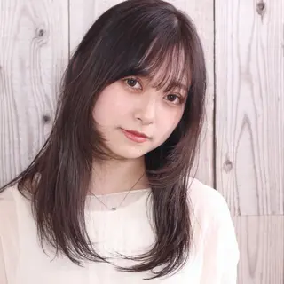 セミロング 🎀 minori おたく美容師 🪽のヘアスタイル
