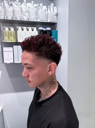 ショート カラー メンズ 菜々🦖新宿 ケアブリーチのヘアスタイル