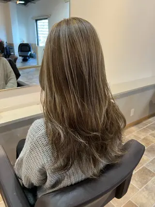 ロング カラー ヘアカラー&縮毛矯正 STAR☆RIVERのヘアスタイル