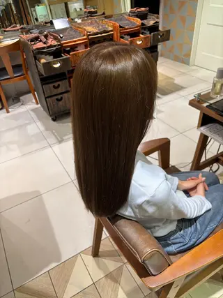 カラー 高橋 虎士朗のヘアスタイル