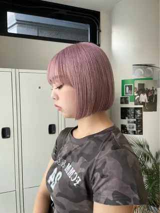ショート カラー 𝒀𝒖𝒊𝒏𝒂 梅田/透明感カラーのヘアスタイル