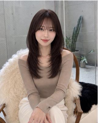 セミロング pia 薬院のヘアスタイル