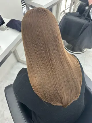 ロング rio🧚🏻‍♀️ 暖色/グレージュのヘアスタイル