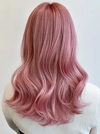 セミロング カラー 🫧ハイトーン 🌈透明感☘️らいのヘアスタイル