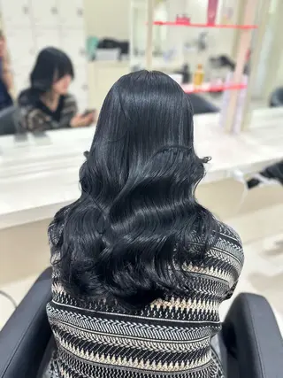 ロング カラー ヘアアレンジ 艶カラー/ハイトーン /レイヤーカットのヘアスタイル