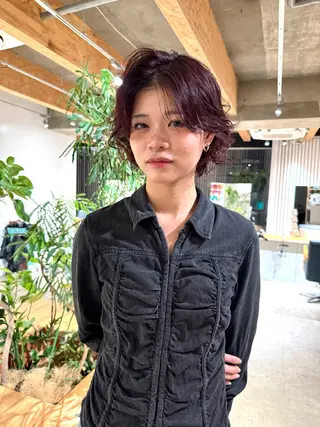 ミディアム カラー 近藤 歌留多のヘアスタイル