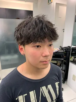 パーマ メンズ メンズ特化フェード パーマ小林裕史のヘアスタイル