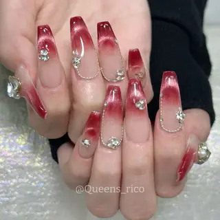 ネイル Queens マオのネイルデザイン