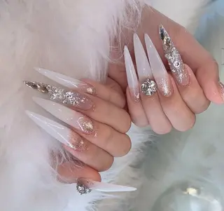 ネイル Julie NailSalonのネイルデザイン
