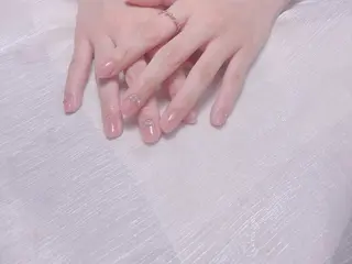 ネイル KARI ネイルサロンのネイルデザイン