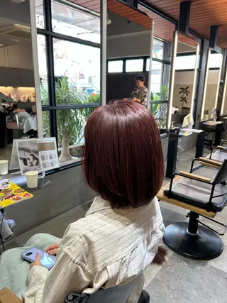 ミディアム カラー 艶カラー/ベージュ/ ショート/安岡哲兵のヘアスタイル