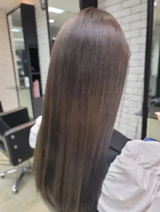 ロング カラー ❇️安達 優心❇️ レイヤー/艶髪特化のヘアスタイル