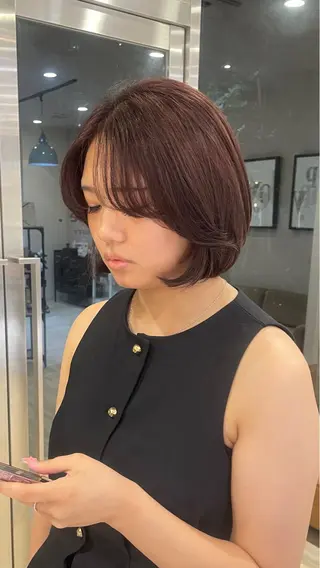 ショート ELEN kotojiのヘアスタイル