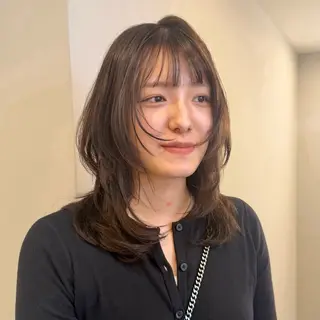 ミディアム カラー SAKI 新宿のヘアスタイル
