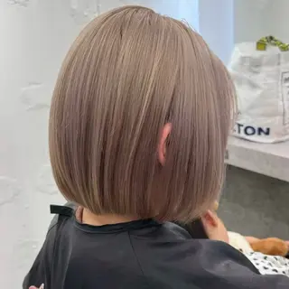 カラー Yoshiいろあそび 八王子/ハイトーンのヘアスタイル