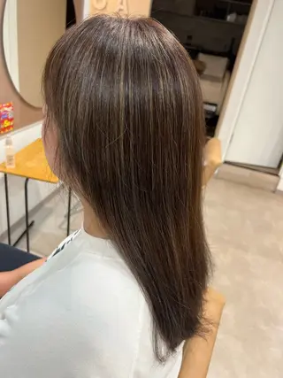 カラー ハラダユウカ flower西明石店のヘアスタイル