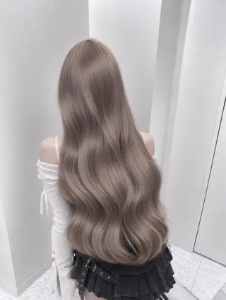 カラー ハイトーン／レイヤー ryotaのヘアスタイル