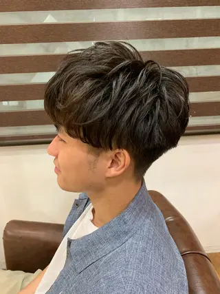 メンズ カット特化美容師 齋藤桐のヘアスタイル