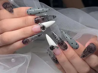ロング カラー Bling Salonのネイルデザイン