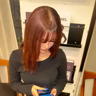 カラー 新原 陽那のヘアスタイル