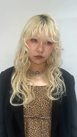 ロング Daisy／大名 ・天神／はやしれいのヘアスタイル