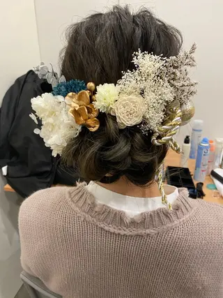 セミロング ヘアアレンジ 🌈髪質改善🌈 過去の1艶サラ体験✨のヘアスタイル