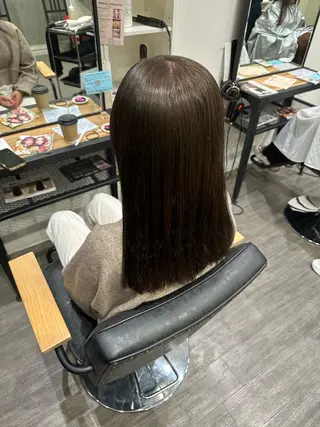 セミロング カラー 艶髪レイヤー上田 紗也🇰🇷💗のヘアスタイル