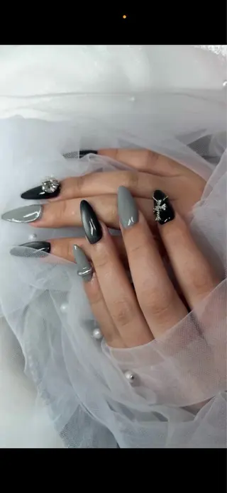 ネイル Silk &.のネイルデザイン