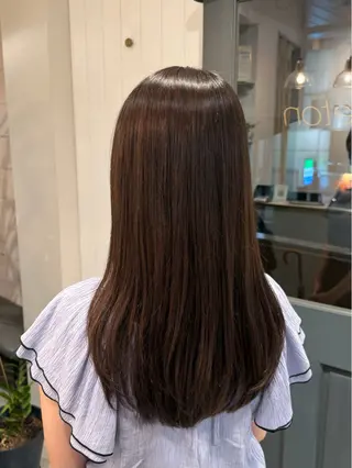 セミロング カラー おとあ 𐙚のヘアスタイル