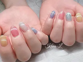 ネイル 芦辺 香奈のネイルデザイン